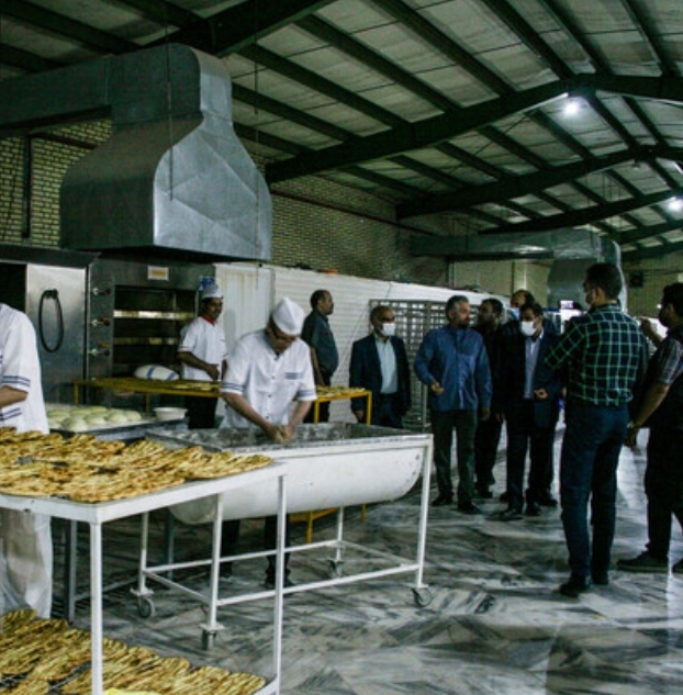 افزایش ۴۰ درصدی قیمت نان در مشهد پس از دو سال/ نان آزاد تغییر قیمت ندارد