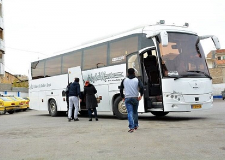 تردد اتوبوسهای جاده‌ای با ظرفیت کامل تخلف است