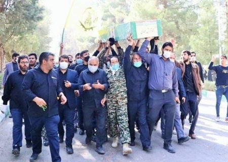 پیکر شهید مدافع حرم در مشهد تشییع شد