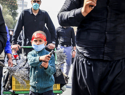 دانشگاه پزشکی مشهد به زائران امام رضا(ع)خدمات بهداشتی ارائه می‌کند