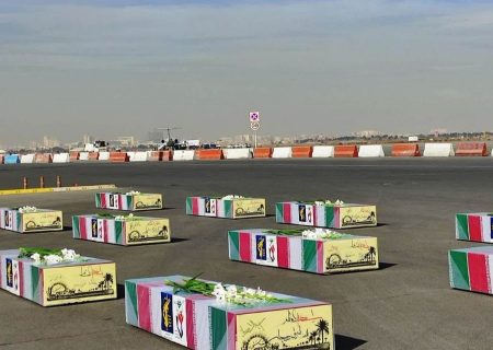 پیکر ۱۶شهید وارد مشهد شد