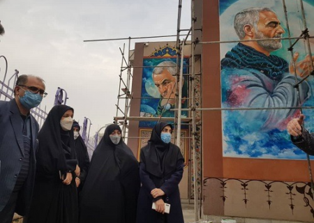 رونمایی از تمثال سپهبد شهید، حاج قاسم سلیمانی در دانشکده پرستاری و مامایی مشهد