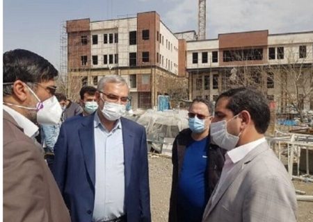 وزیر ازطرحهای در حال ساخت دانشگاه علوم پزشکی مشهد بازدید کرد
