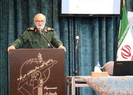سپاه حافظ دستاوردهای انقلاب است
