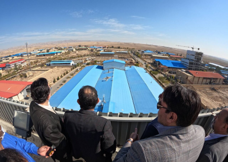 گسترش صنایع در شرق مشهد اولویت دارد