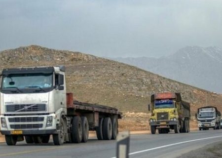 افزایش ۳۷ درصدی تردد ناوگان باری از پایانه‌های مرزی خراسان رضوی