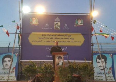 کلنگ‌زنی و بهره‌برداری از ۳۲۰۰ پروژه عمرانی در کشور