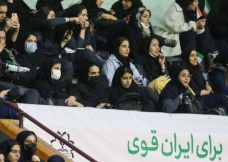 برگزاری جشن تکلیف سیاسی برای ۱۶۰ هزار رای‌اولی در مشهد