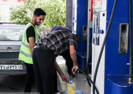 مصرف حدود ۲۸ میلیون لیتر بنزین از ۲۸ اسفند ماه تا اول فروردین در خراسان رضوی
