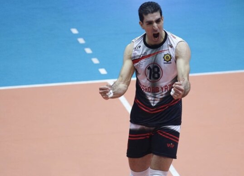 مدال طلای لیگ برتر والیبال بر گردن والیبالیست مشهدی