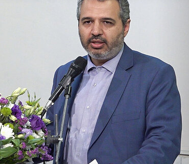 باید زمینه پاسخ فرهنگی مناسب به سوالات تمدنی زائران غیرایرانی فراهم شود