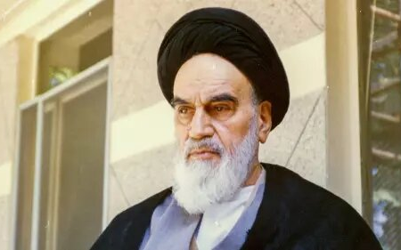 قدرت‌نمایی امروز ایران در سطح منطقه از دستاوردهای امام(ره) است