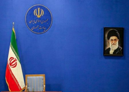 امروز مردم رئیس‌جمهوری خستگی‌ناپذیر می‌خواهند