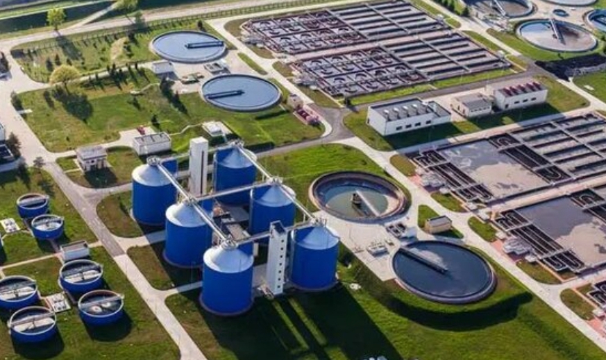 اجرا و بهره‌برداری از ده‌ها طرح آب و فاضلاب مشهد در دولت سیزدهم