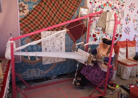 کوهسرخ دارای مجهزترین و بزرگترین کارگاه فرت بافی خراسان رضوی