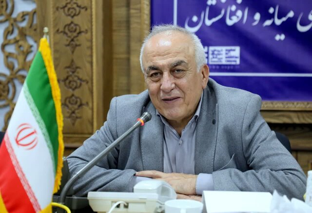 ۴۱ درصد صادرات ایران به افغانستان از طریق خراسان رضوی انجام میشود