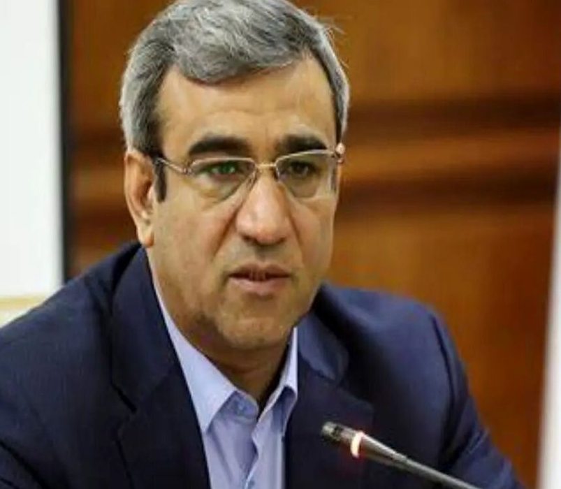 فعالان اقتصادی به سمت تشکیل هلدینگ‌های مشترک با همسایگان حرکت کنند