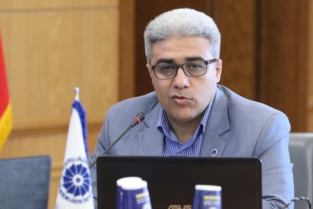 شرق کشور در حوزه زیرساخت جادهای وضعیت مناسبی ندارد