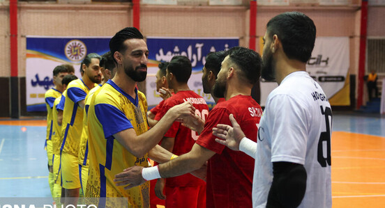 برتری فرش‌آرا مقابل نماینده اراک