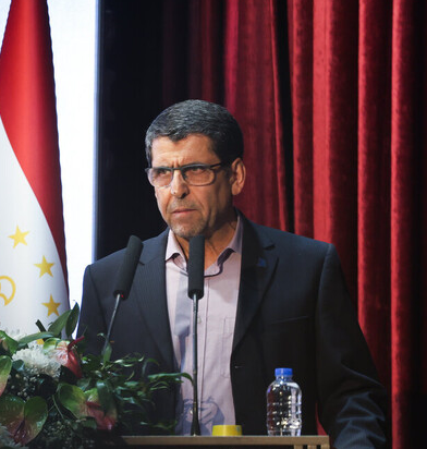 دانشگاه‌ها و مراکز علمی از پایه‌گذاران روابط میان ملت‌ها هستند