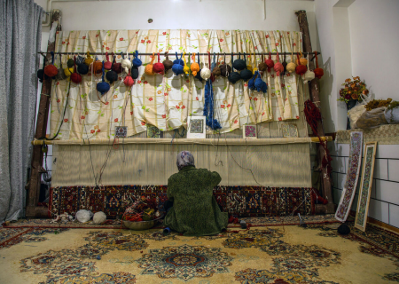 کمیته امداد خواف به ۲۲۸ مددجو تسهیلات اشتغال‌زایی پرداخت کرد