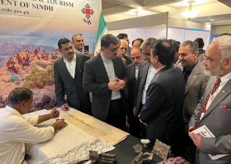 حضور استاندار خراسان رضوی در  کنفرانس «گردشگری پایدار» کراچی پاکستان