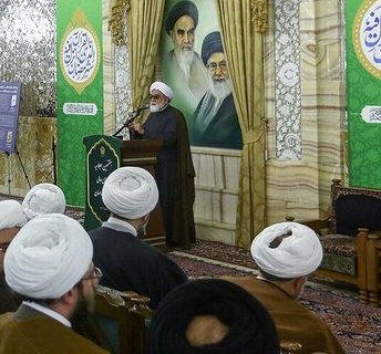 عمل به رسالت روحانیت در گروی گسترش چتر تبلیغ به ویژه در میان جوانان است