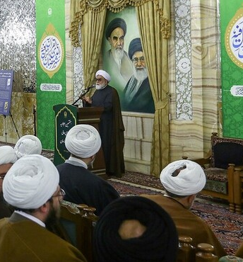 عمل به رسالت روحانیت در گروی گسترش چتر تبلیغ به ویژه در میان جوانان است