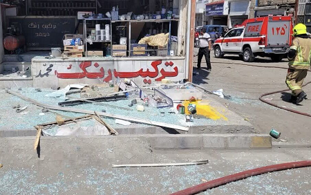انفجار یک رنگ فروشی در مشهد منجر به مصدومیت ۲ نفر شد