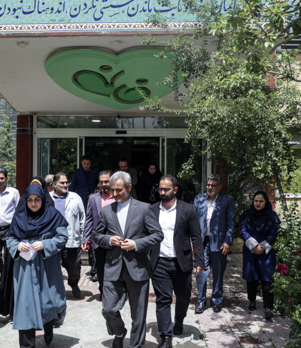 سخنگوی دولت مشهد را ترک کرد