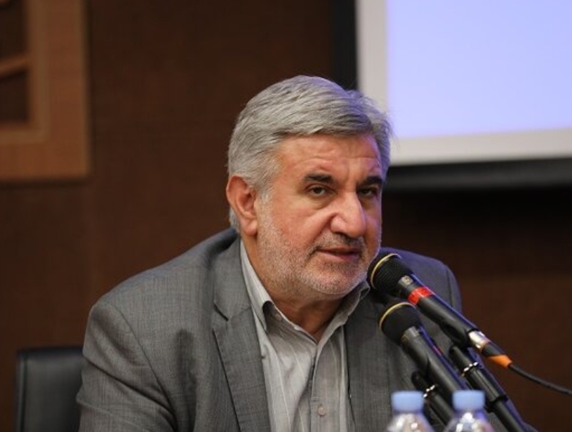 تقویت اقتصاد با حضور فعال و عملیاتی نخبگان و اساتید تحقق می‌یابد