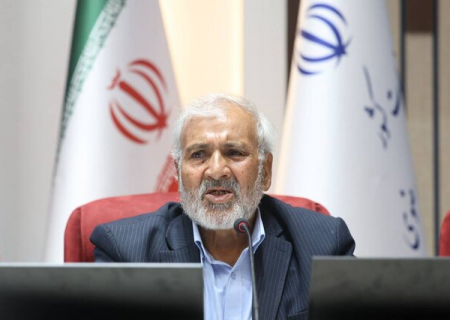 احزاب می‌توانند مشاوران خوبی برای استاندار باشند