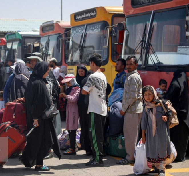 خروج مهاجران افغانستانی از مرز دوغارون تایباد ۳ برابر شد