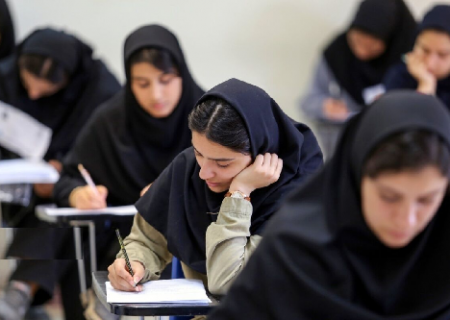 درخشش دانش‌آموزان خراسان رضوی در کنکور ۱۴۰۴ با کسب ۷ رتبه تک رقمی