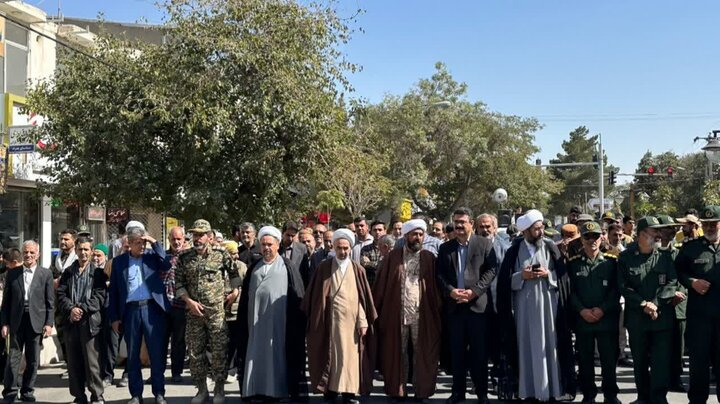 راهپیمایی جمعه خشم و نصر در چناران برگزار شد