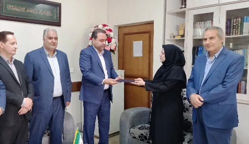 یک بانو برای نخستینبار در خراسان رضوی معاون فرماندار شد