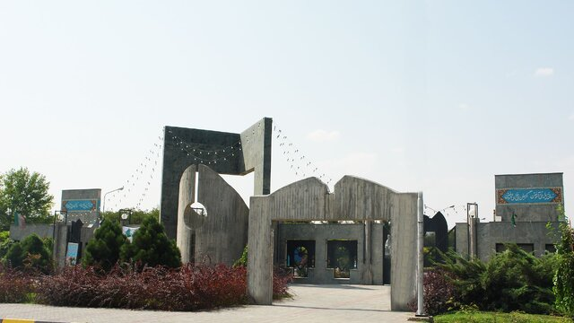 دانشگاه فردوسی مشهد پذیرای ۴۰۰۰ دانشجوی جدیدالورود