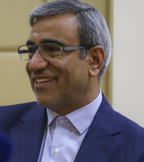 مشهد باید شهر صلح و گفت‌وگو شود