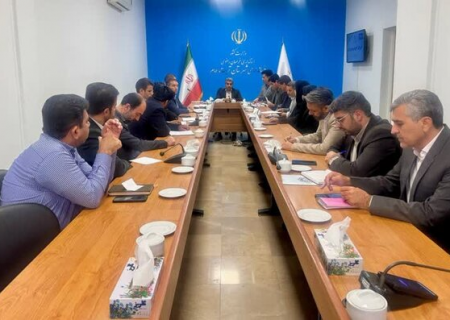 هیچ دانش‌آموز دختری نباید به دلیل محدودیت رشته تحصیلی از ادامه تحصیل باز بماند