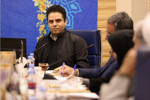 نخبه باید در جامعه اثرگذار باشد