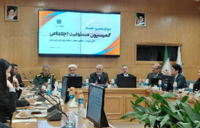 فوتبال خراسان رضوی از تیم‌داری بنگاه‌های اقتصادی بزرگ محروم است