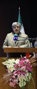 رونمایی از پوستر بخش دانشجویی بیست و دومین جشنواره بین‌المللی فرهنگی و هنری امام رضا(ع)