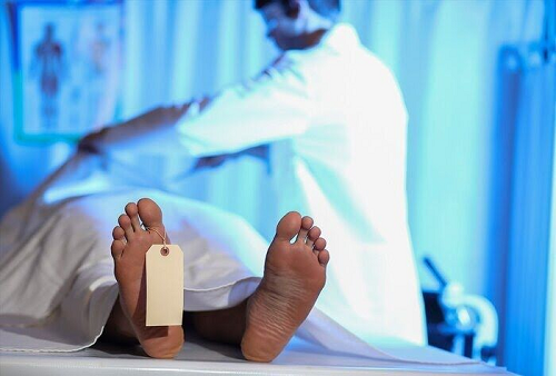 وکیل مشهدی به علت سکته قلبی فوت شده است