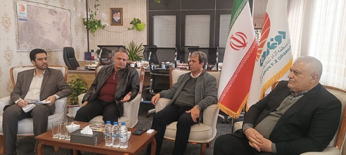 سالانه ۴۰۰ هزار تن سیمان تربت جام از مرز دوغارون به افغانستان صادر می‌شود