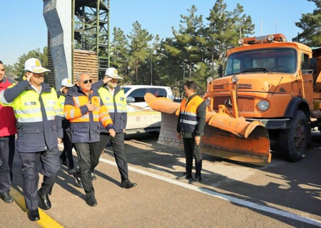 هزار کیلومتر از جاده های خراسان رضوی بهسازی و آسفالت شد