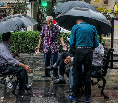 ایران در آستانه ورود به سونامی سالمندی است