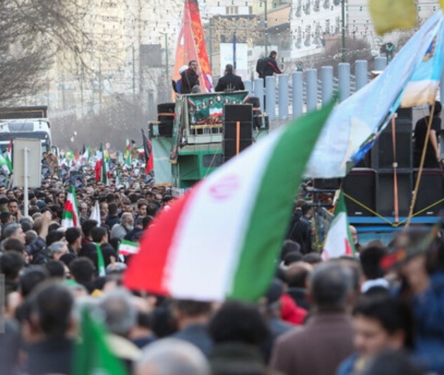 اعمال ممنوعیت‌ها و محدودیت‌های ترافیکی راهپیمایی ۲۲ بهمن در مشهد