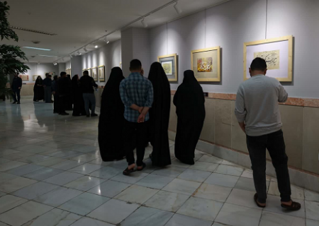 نمایشگاه دست خط‌های رهبر شهید انقلاب در موزه رضوی گشایش یافت
