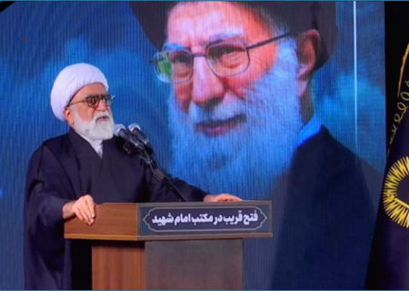 همایش «فتح قریب، مکتب امام شهید» در مشهد برگزار شد