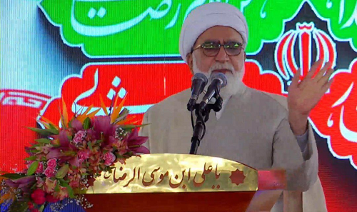 هیچ فردی را نباید به دلیل نوع پوشش از فضاهای وحدت‌آفرین دور کرد